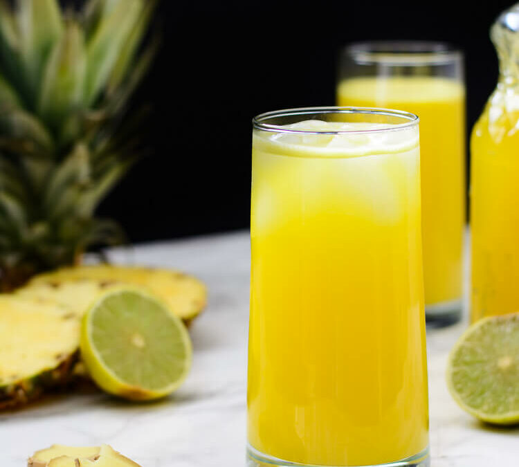 Ginger-Pineapple Spritzer