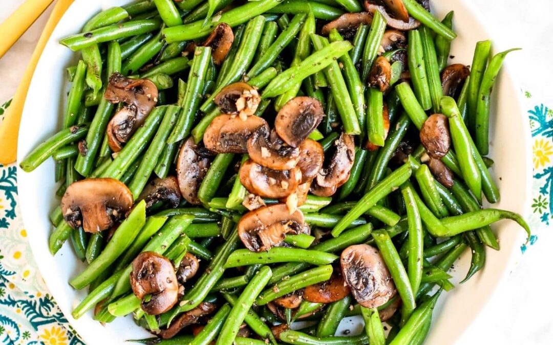 Sautéed Green Beans with Tomatoes, Mushrooms & Garlic